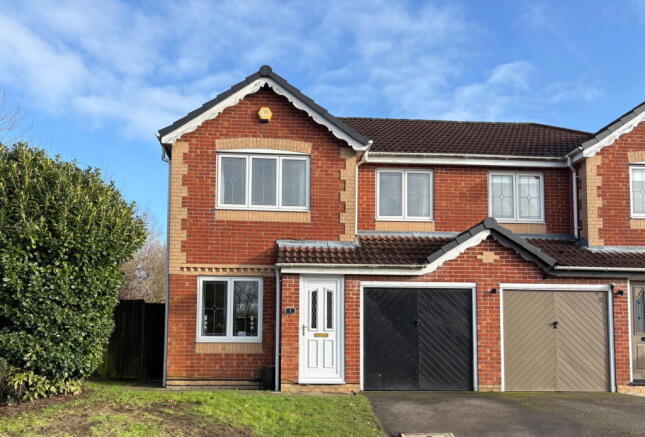 3 bed property, in Netherfield Grange, £205,000