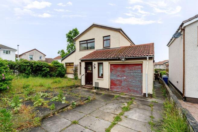 3 bed property, in 8 Mckinnon Drive, £220,000