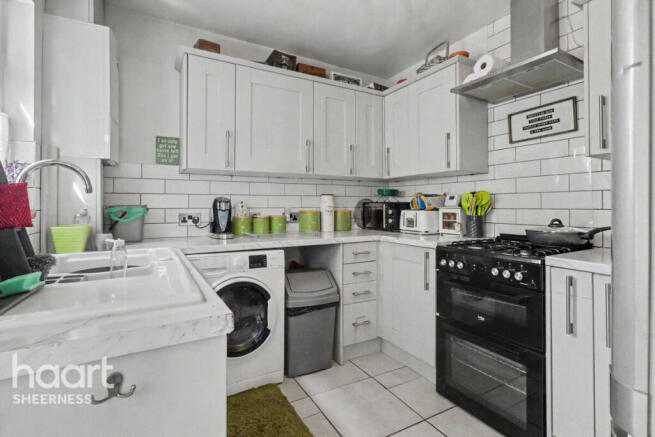 2 bed property, in Coronation Road, £170,000