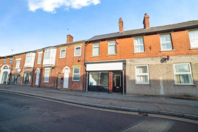 2 bed property, in Nottingham Road, £120,000
