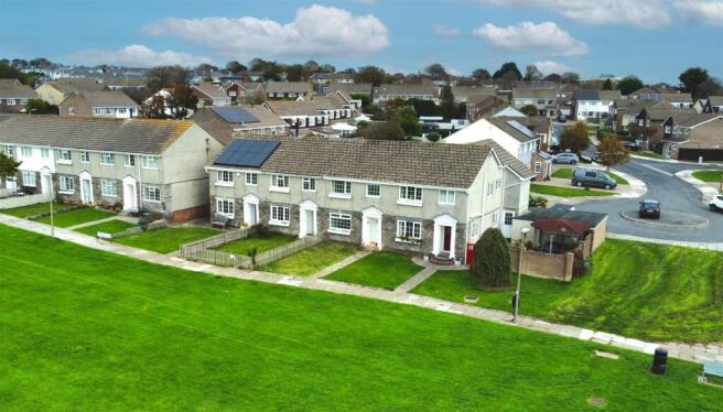3 bed property, in Tewdrig Close, £245,000