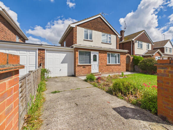 3 bed property, in Campbell Road, £525,000