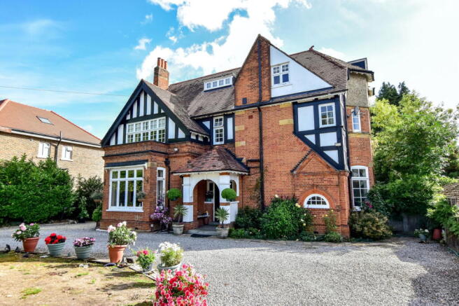 6 bed property, in Ducks Hill Road, £1,699,950