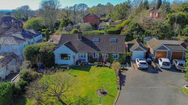 4 bed property, in Top Street, £650,000