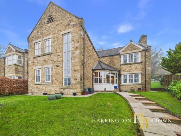 4 bed property, in Oley Meadows, £635,000