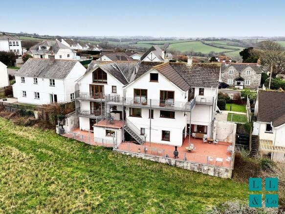 10 bed property, in Probus, £1,450,000