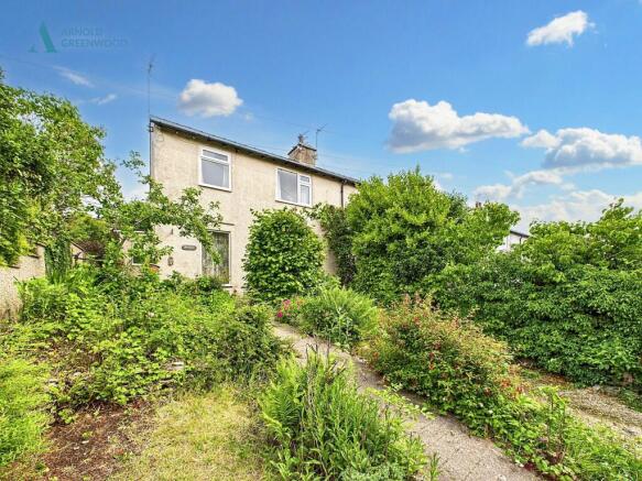 3 bed property, in Netherleigh Drive, £240,000