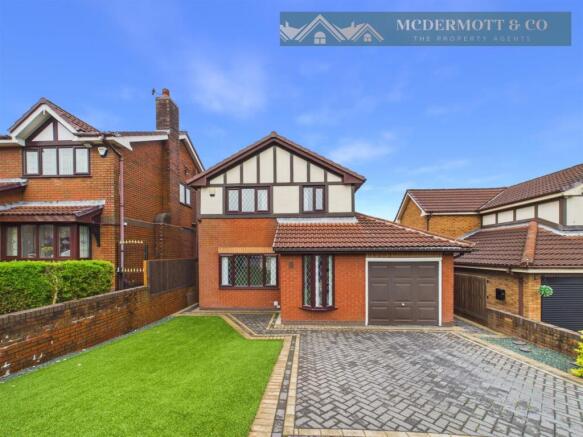 3 bed property, in Whitewillow Close, £380,000