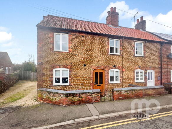 3 bed property, in Virginia Cottage, £275,000