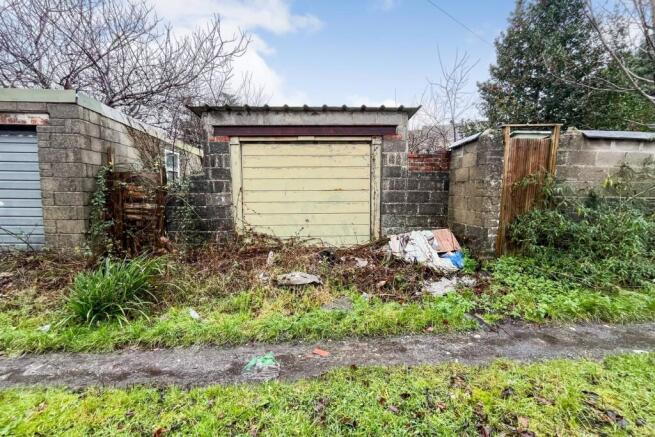Land, in Garage, £1,000