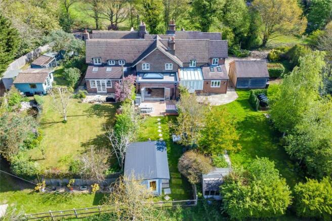 2 bed property, in Windy Nook, £695,000