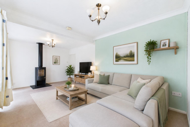 3 bed property, in Richmond Rise, £260,000