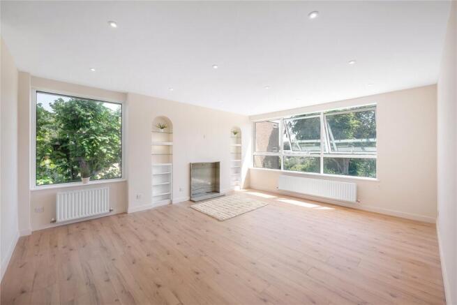 3 bed property, in Court Downs Road, £750,000