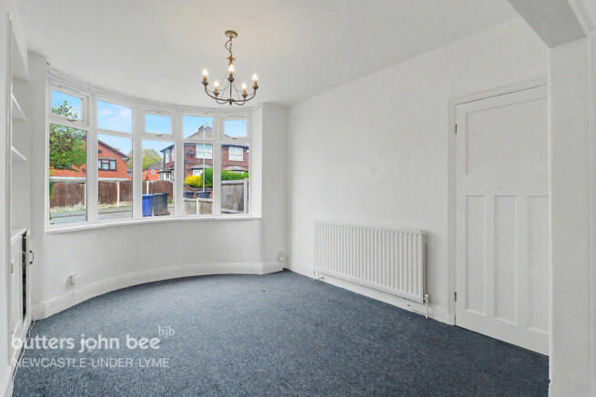 3 bed property, in King Street, £190,000