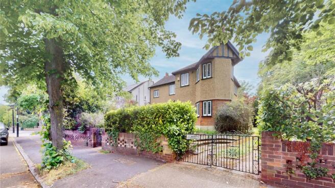 4 bed property, in Osterley Road, £1,150,000