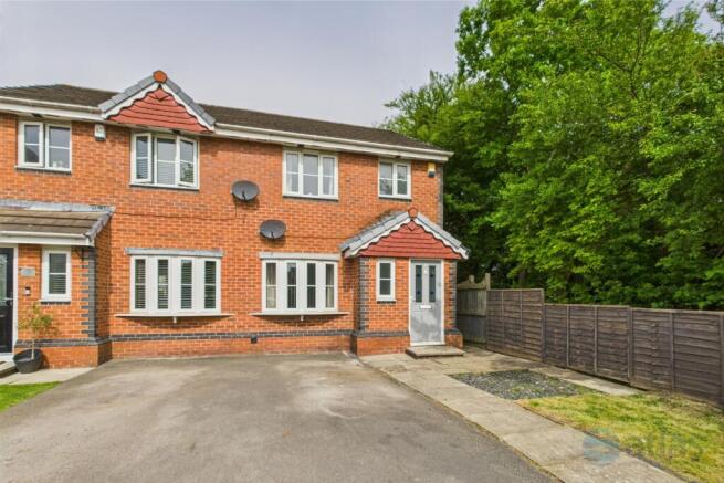 3 bed property, in Burland Road, £169,950