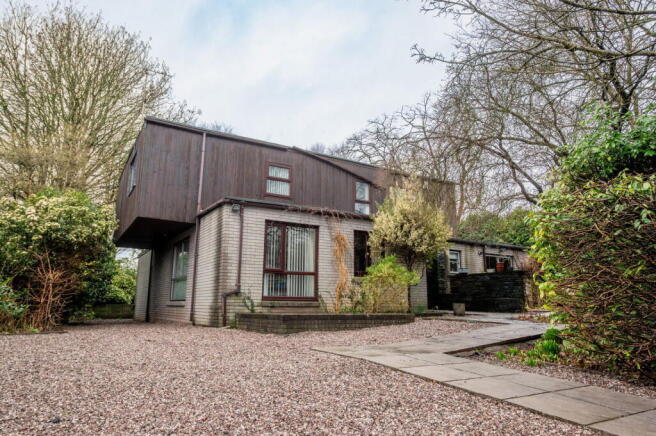 4 bed property, in Melville Avenue, £500,000