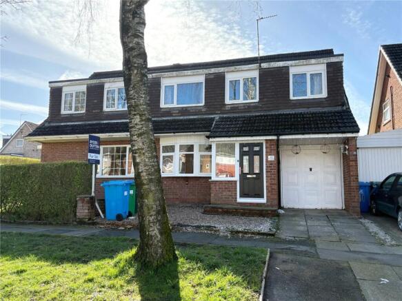 4 bed property, in Cherwell Avenue, £265,000