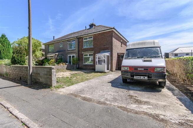 3 bed property, in Port Road East, £229,950