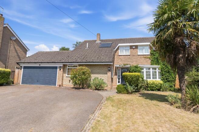 4 bed property, in Wakerley Road, £750,000
