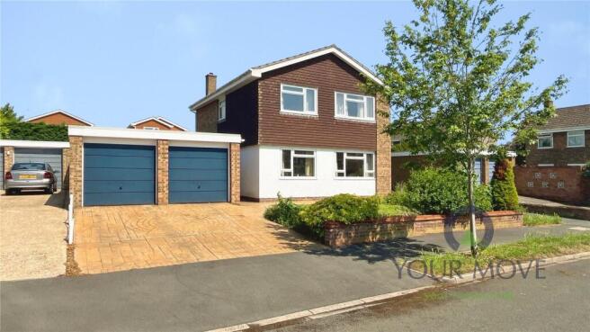 4 bed property, in Nursery Gardens, £500,000