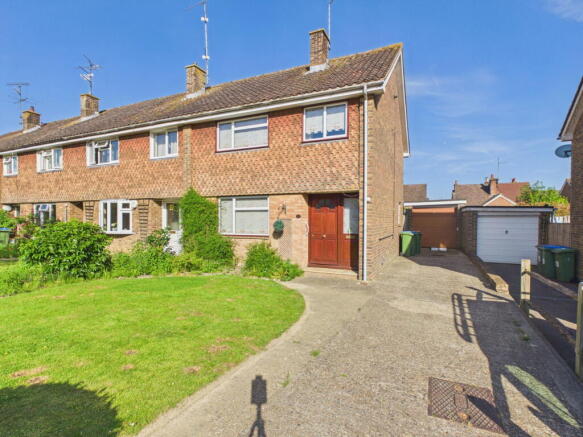 3 bed property, in Hamilton Road, £425,000