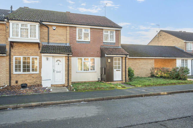 3 bed property, in Tennyson Avenue, £310,000