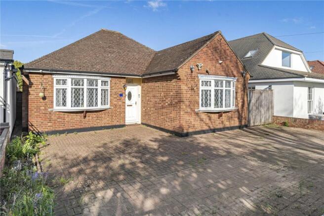 3 bed property, in Laleham Road, £675,000