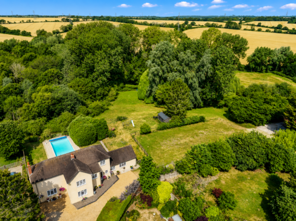 4 bed property, in Watling Lane, £1,750,000