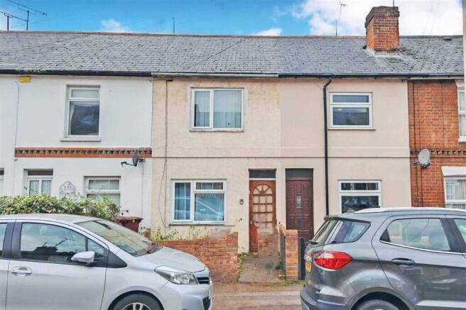 3 bed property, in Cumberland Road, £160,000