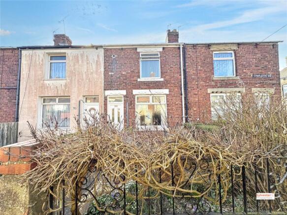 2 bed property, in Charlotte Street, £45,000