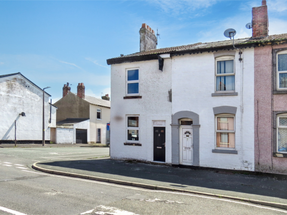 2 bed property, in 67 Blakiston Street, £20,000