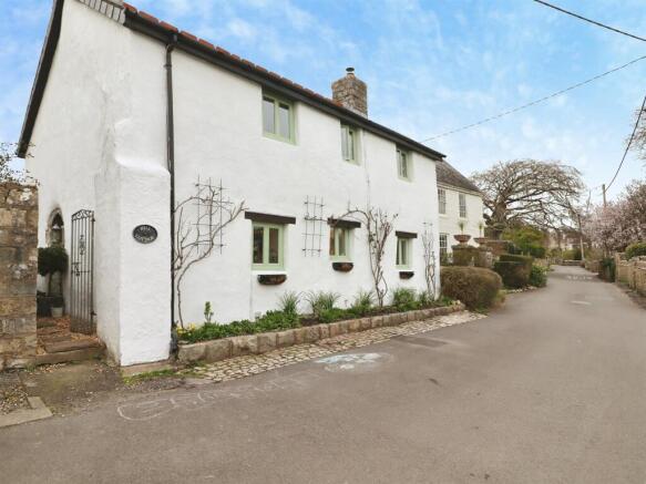 2 bed property, in West Street, £340,000