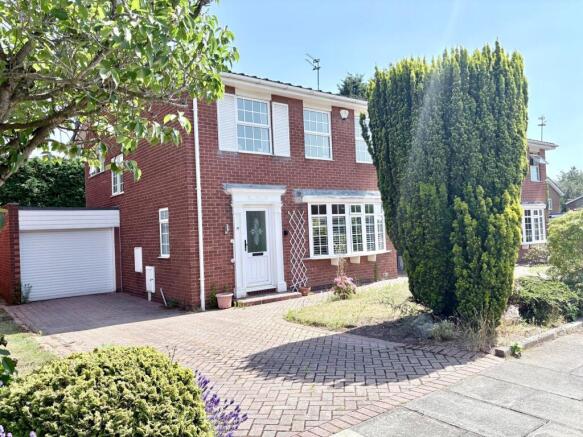 3 bed property, in Saundby Close, £330,000