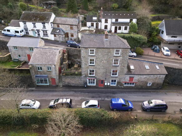 4 bed property, in Old Bakery, £399,000