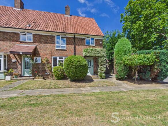 3 bed property, in Gale Crescent, £530,000