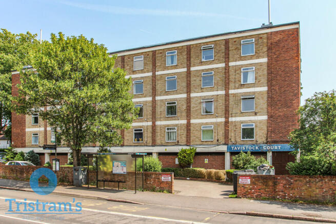 Studio, in Tavistock Court, £50,000