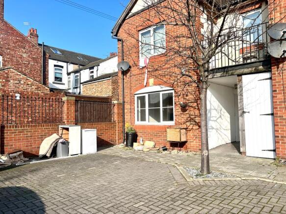 2 bed property, in Regency Mews, £65,000
