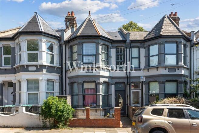 3 bed property, in Dongola Road, £700,000