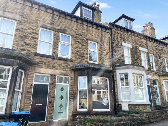 3 bed property, in Glebe Avenue, £525,000