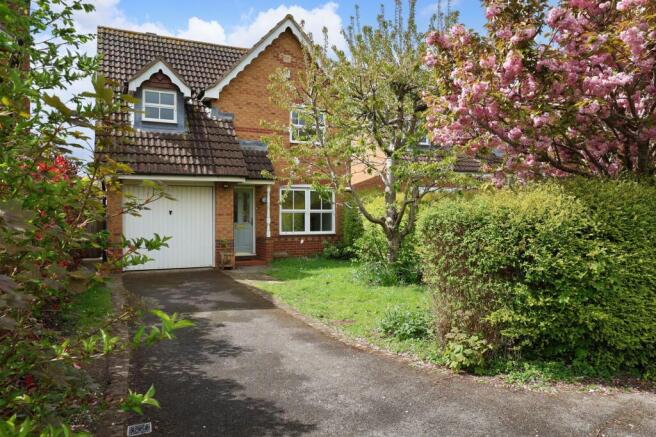 3 bed property, in Biddestone Road, £485,000