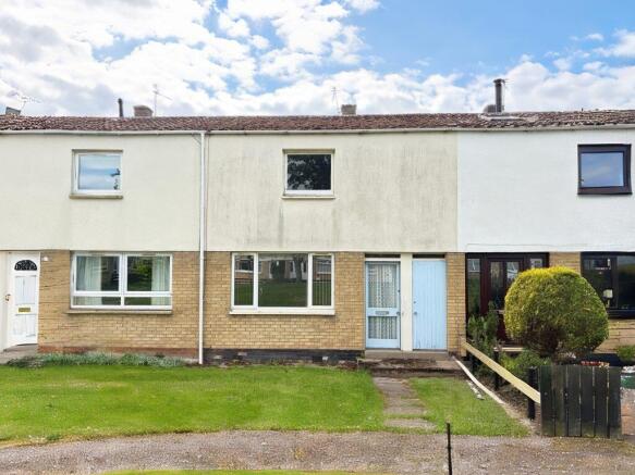 2 bed property, in 8 Romach Road, £90,000