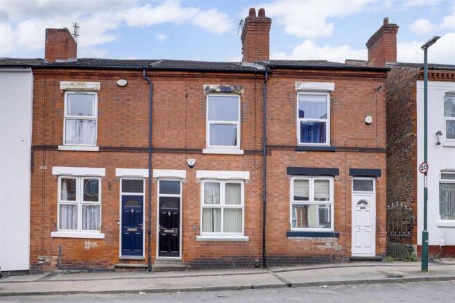 3 bed property, in Bleasby Street, £140,000