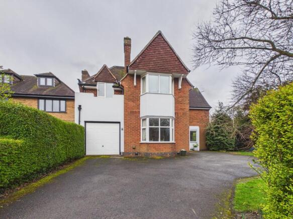 4 bed property, in Shakespeare Drive, £550,000