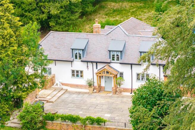 4 bed property, in Thornford Road, £1,200,000