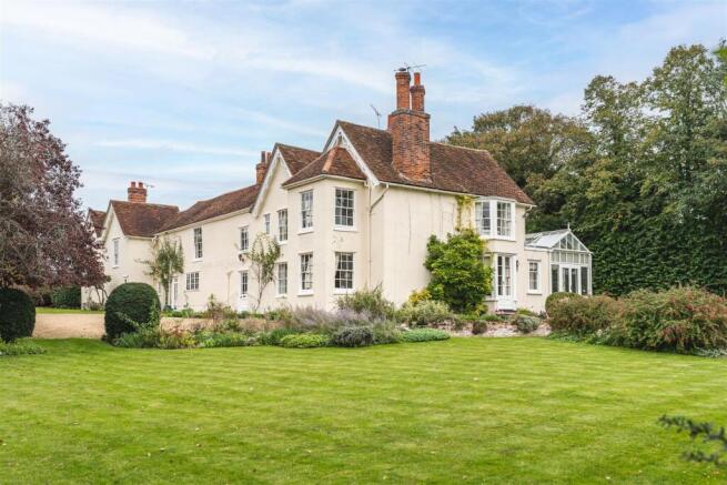 8 bed property, in Finchingfield Road, £1,400,000