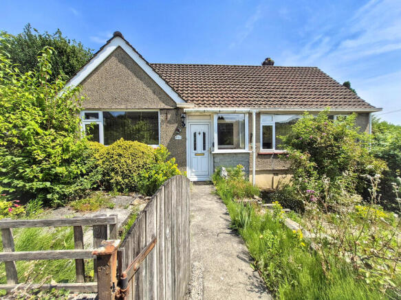 3 bed property, in Belhay, £325,000