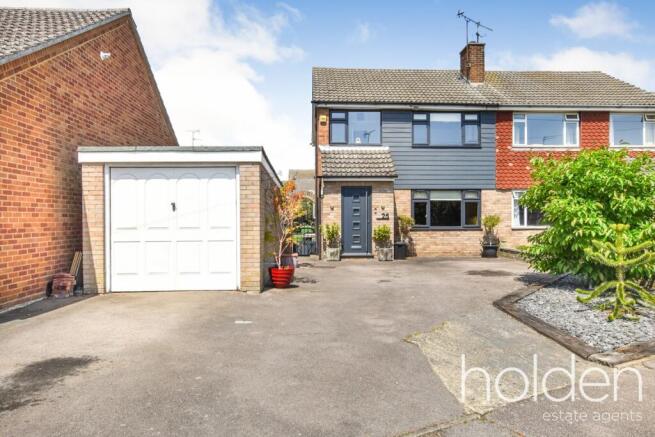 3 bed property, in Wordsworth Avenue, £375,000