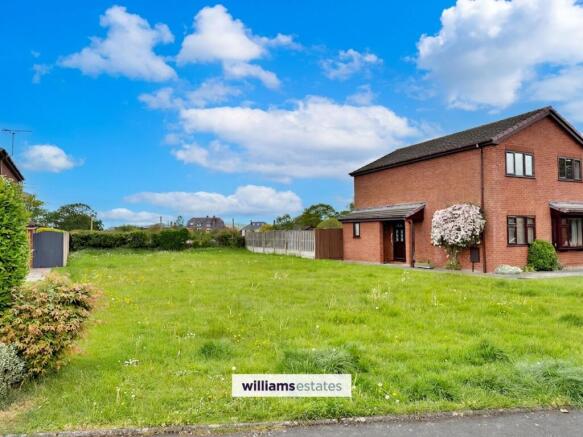 3 bed property, in Crud Y Castell, £110,000