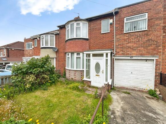 3 bed property, in Hayleazes Road, £130,000